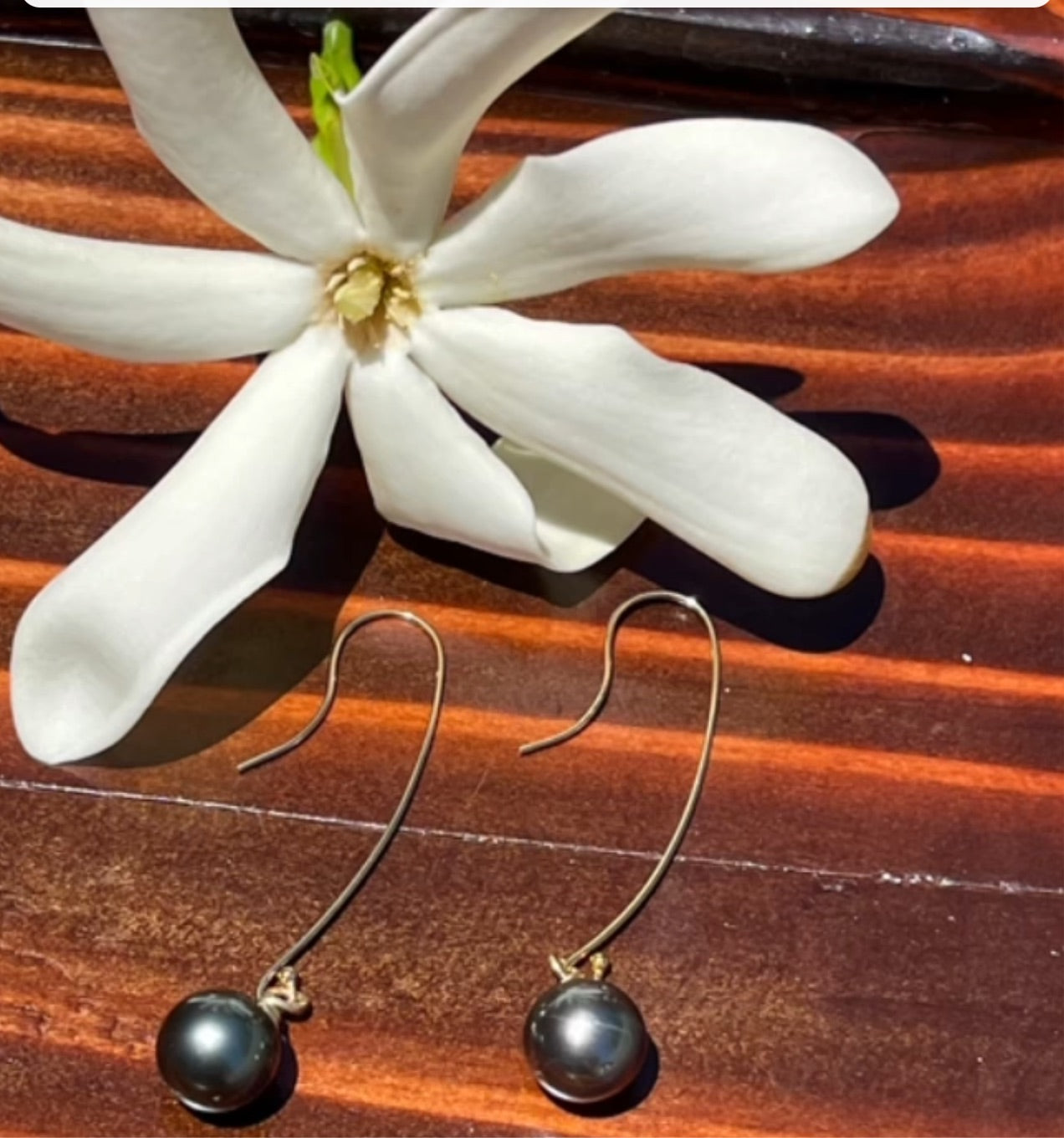 Elongated drop Tahitian Pearl Earrings